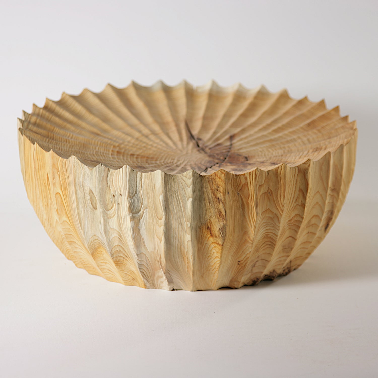 Yew sculpted bowl