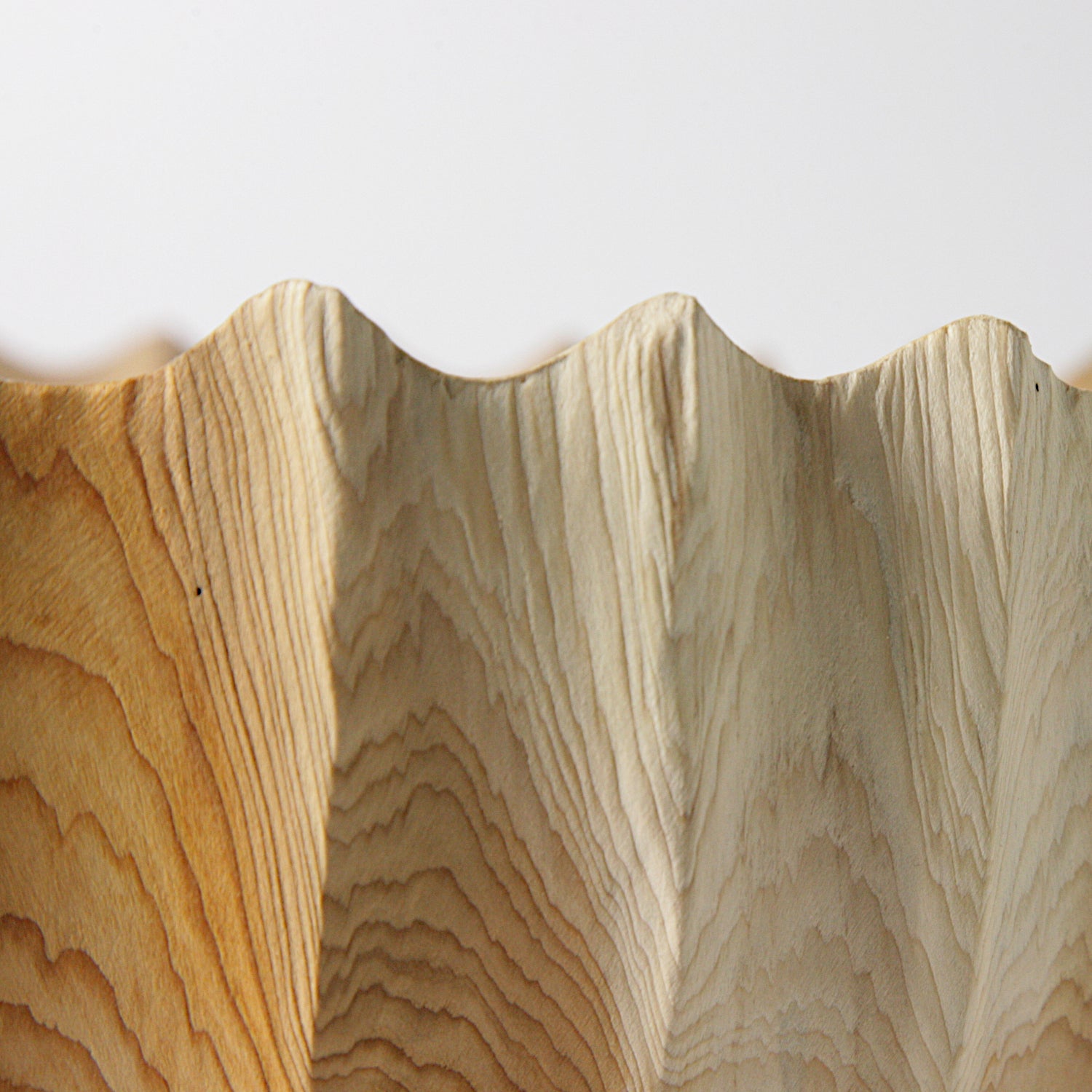 Yew sculpted bowl