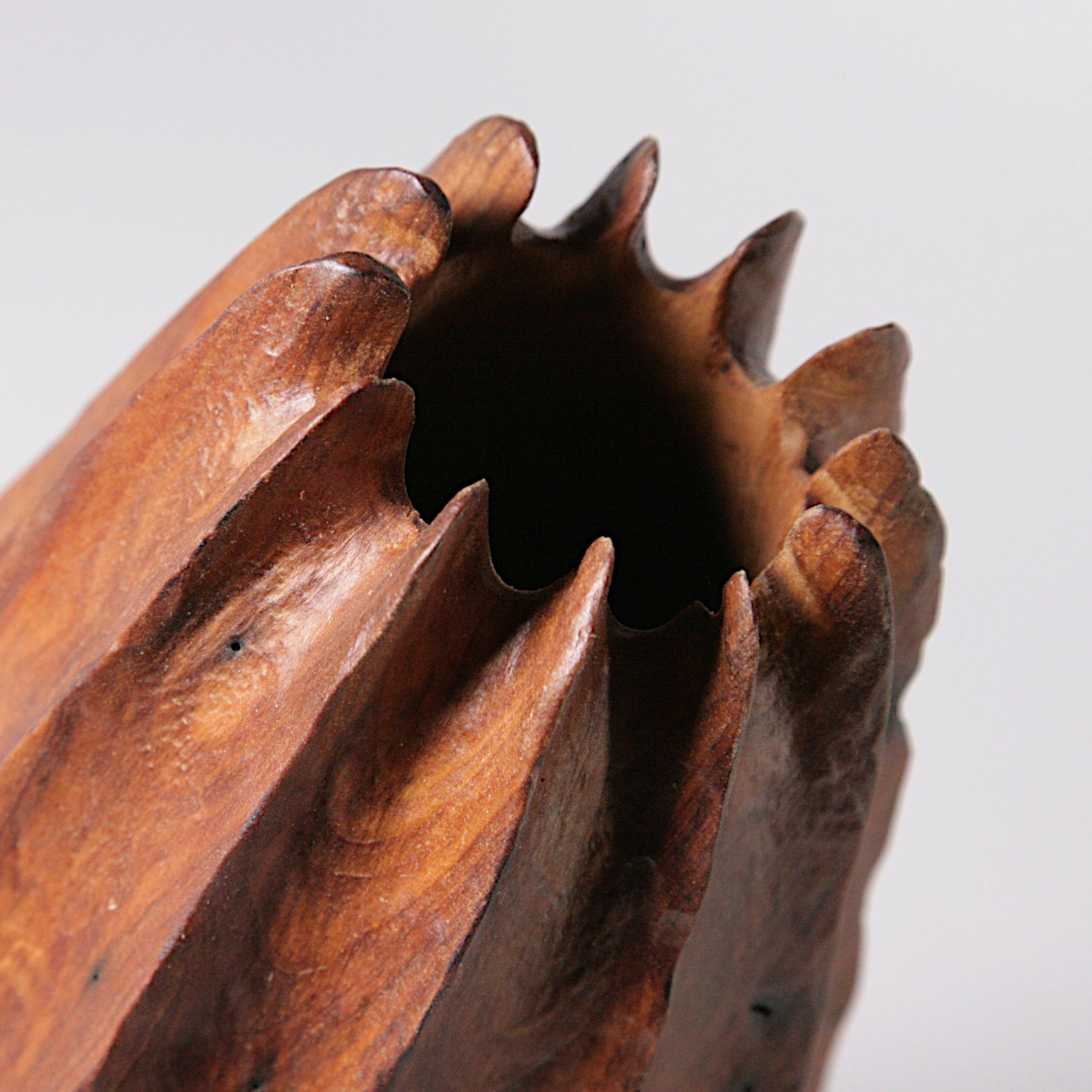 Pear wood vase in vase
